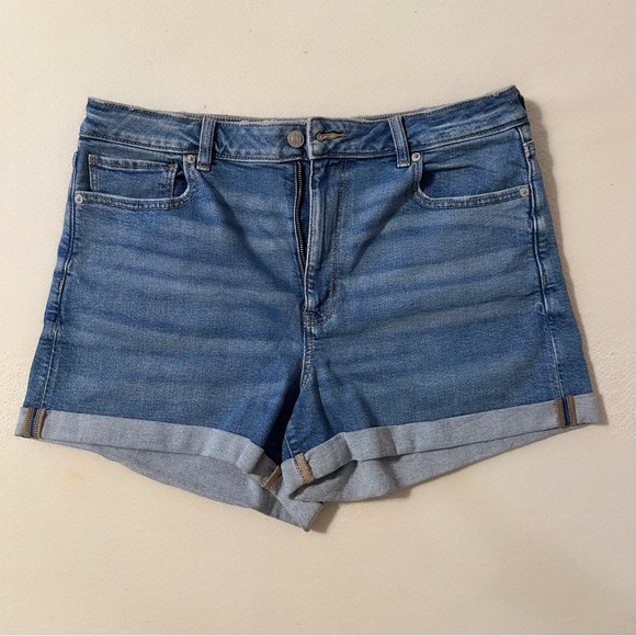AE Stretch Denim Mom Short - Picture 4 of 7